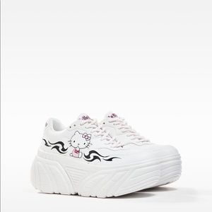 Bershka hello kitty 2inch high platforms